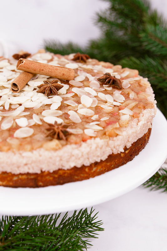 Bratapfelkuchen mit Konjakreis